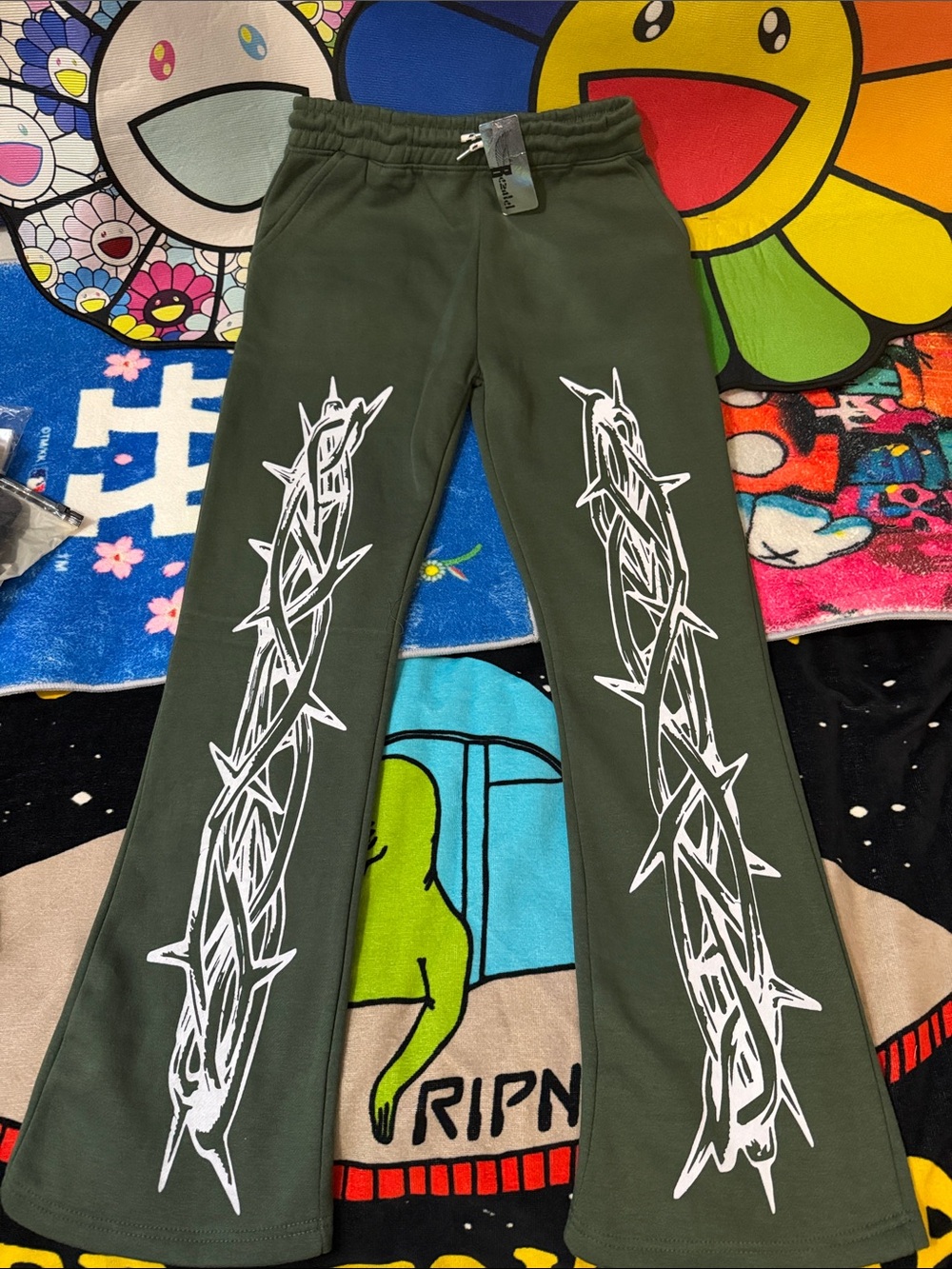 Bezalel Relaxed Fit Flare Thorn Sweatpants